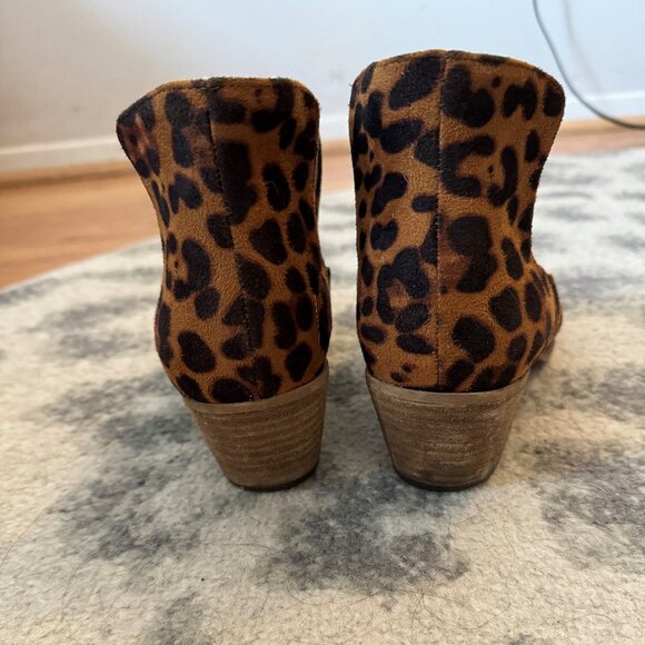 Leopard Print Cut Out Ankle Boot - Picture 5 of 5